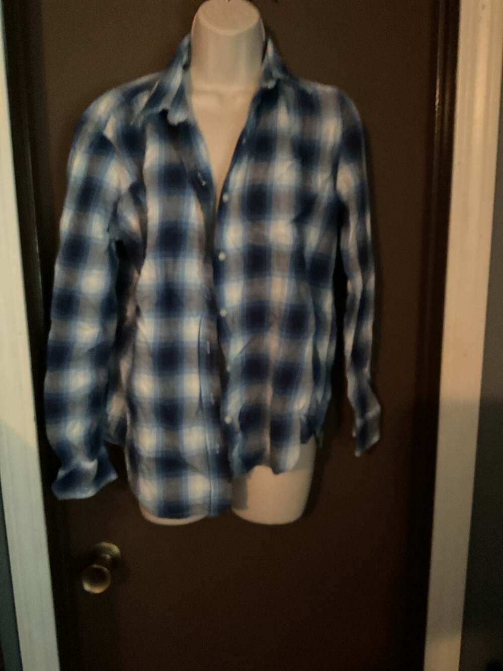 Slate & Stone Flannel Button Up Shirt Mens Size Small Blue Plaid 100% Cotton